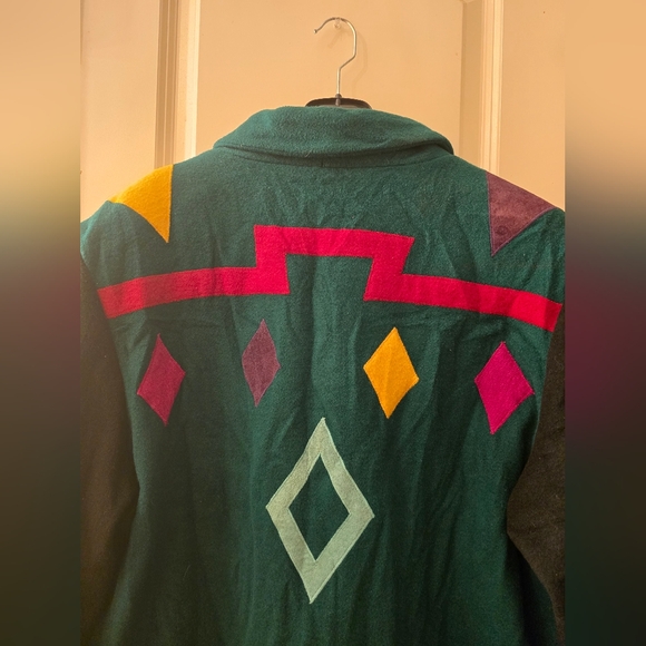 Braetan wool mix blazer size large womens? Green with colorful suede patches - Picture 8 of 8